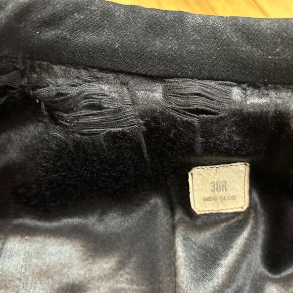 Authentic Navy Enlisted Man's Pea Coat, 38R - Picture 3 of 5